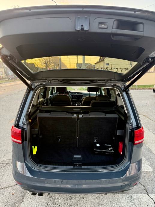 VW Touran 2.0 TDI – DSG – VIRTUAL – 7 sjedala – LED – god 2021 – PDV foto 13