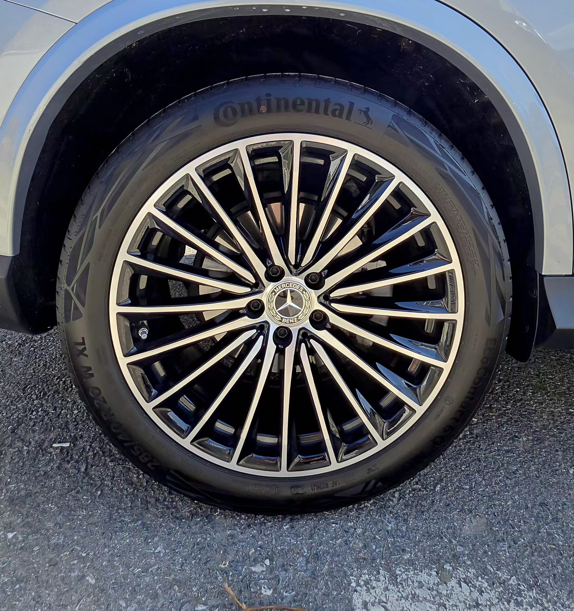Mercedes – Benz GLC 300 4MATIC – AMG Line – 12.000 km foto 23