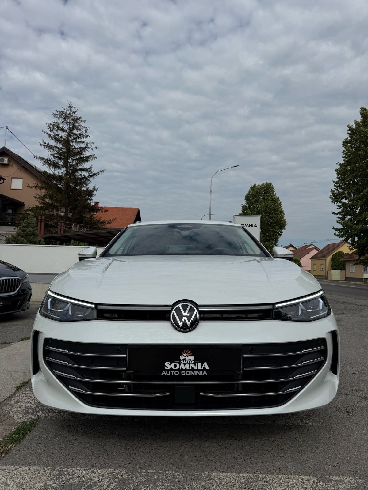 VW Passat B9- DSG – 12/25 – 16000 km – Business – IQ Matrix- reg 07/27 foto 6