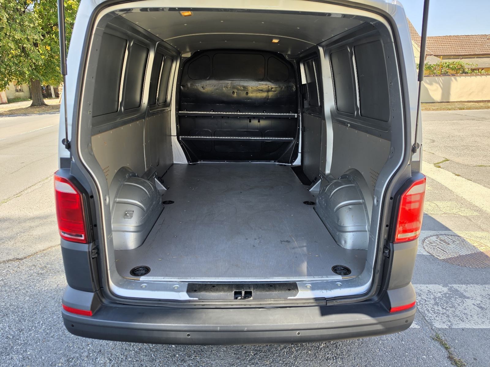 Volkswagen Transporter 2.0 TDI 110 Kw – N1 Vozilo, 2016 god. foto 5