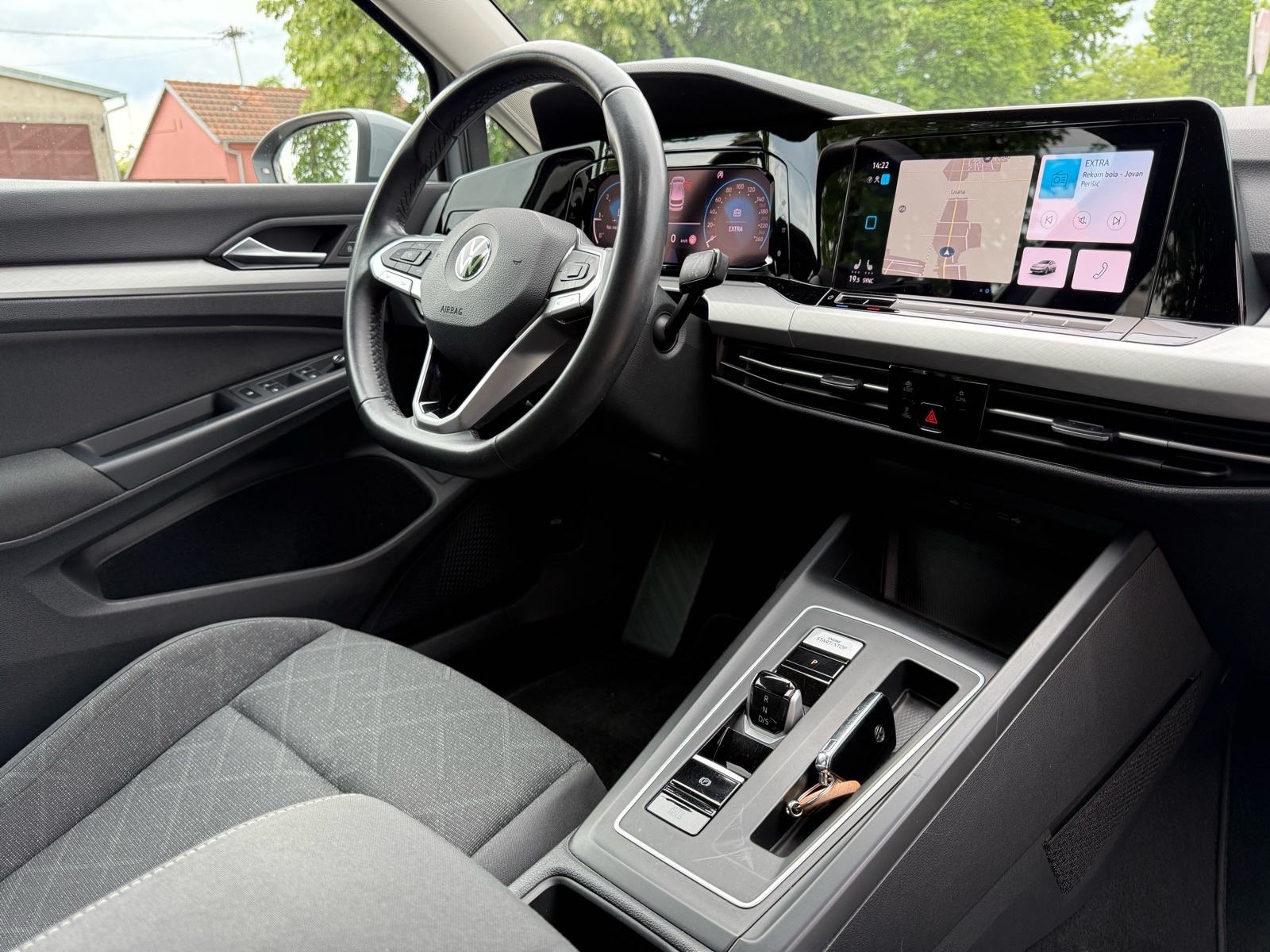 VW Golf 8 2.0 TDI – DSG – GOD 2020 – LED – Servisna – 141 tkm foto 13
