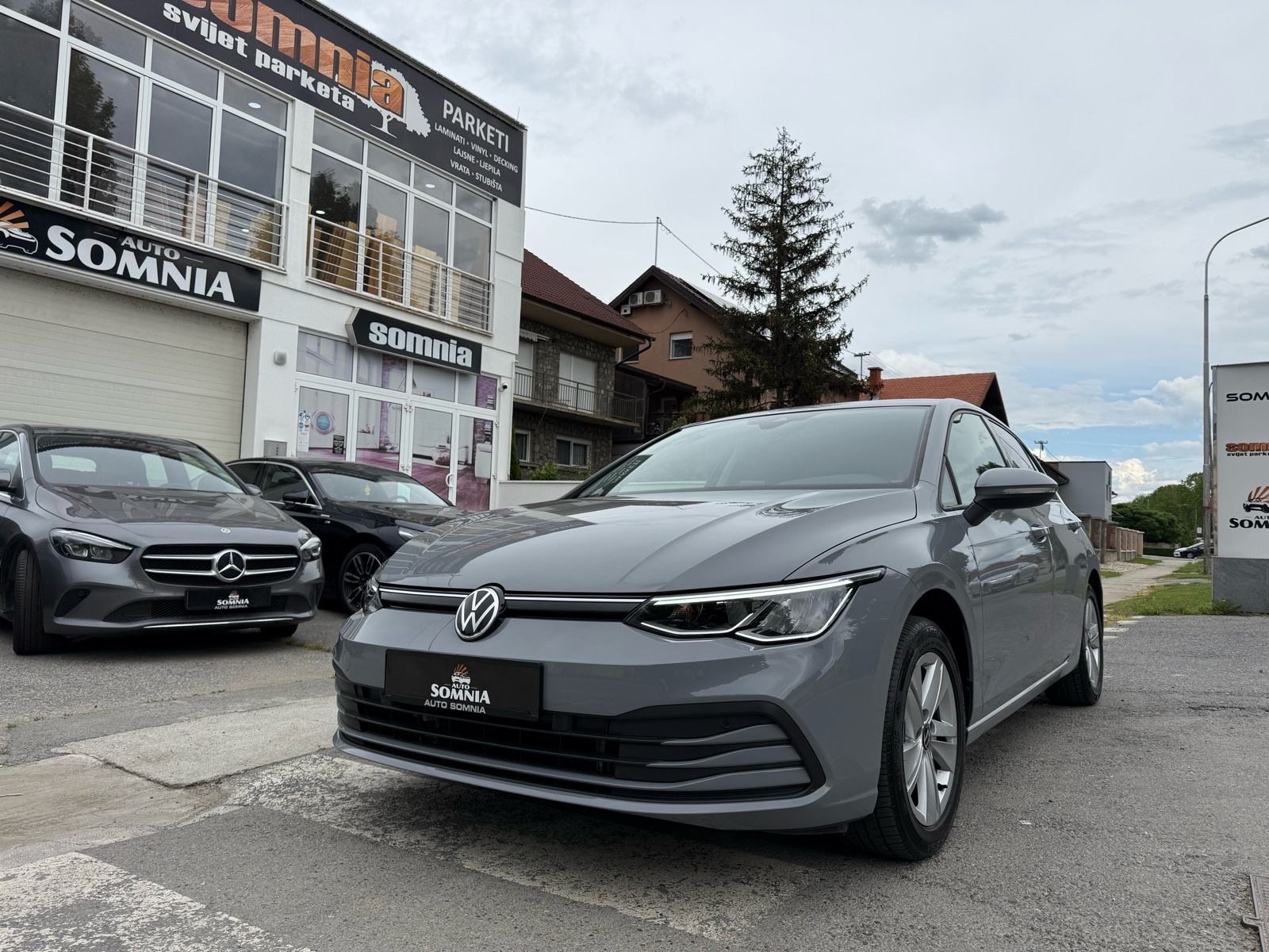 VW Golf 8 2.0 TDI – DSG – GOD 2020 – LED – Servisna – 141 tkm foto 19